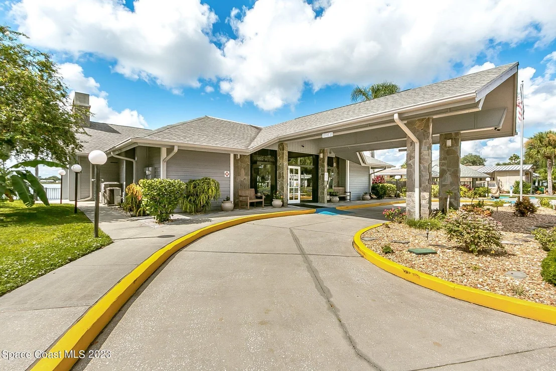 Photo of 131 Blue Lake Place