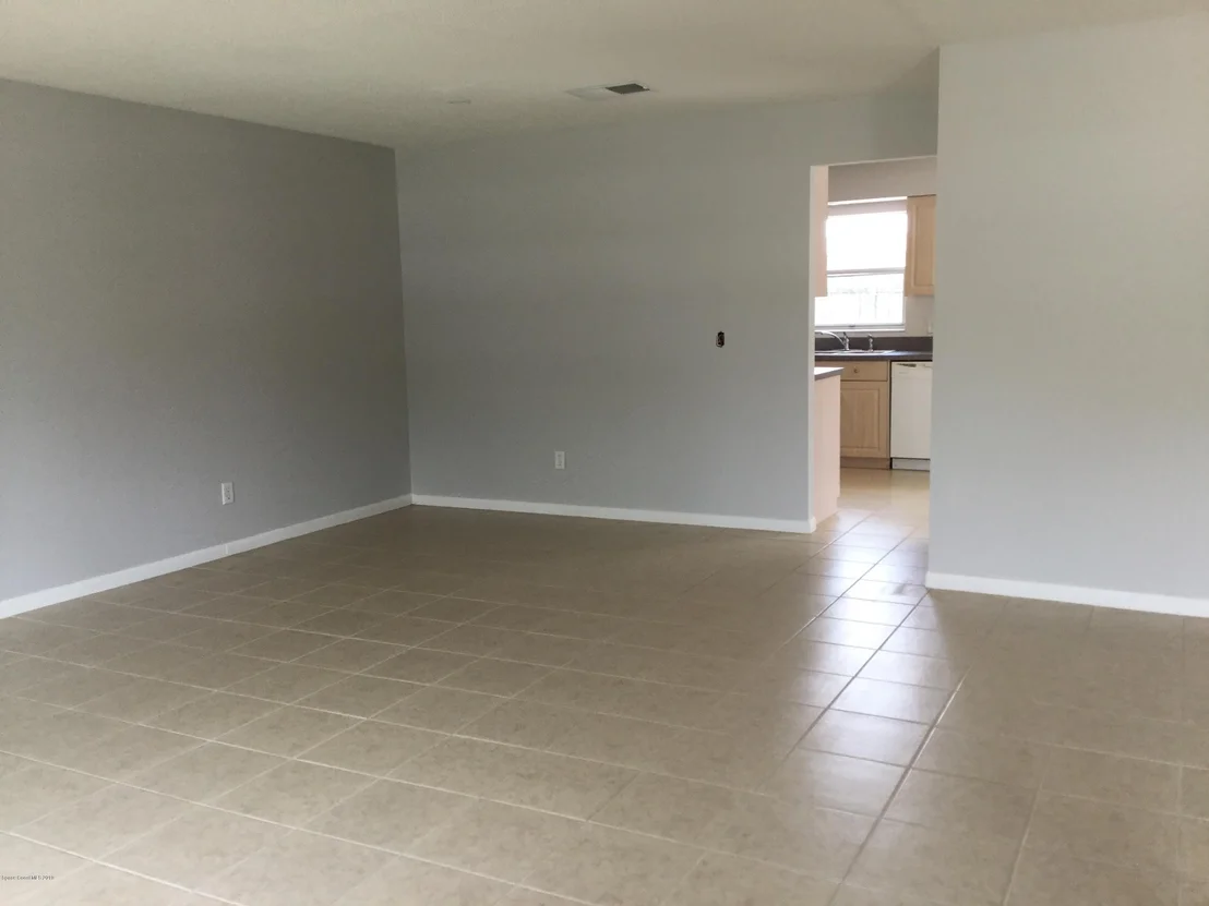 Photo of 1114 Condado Drive