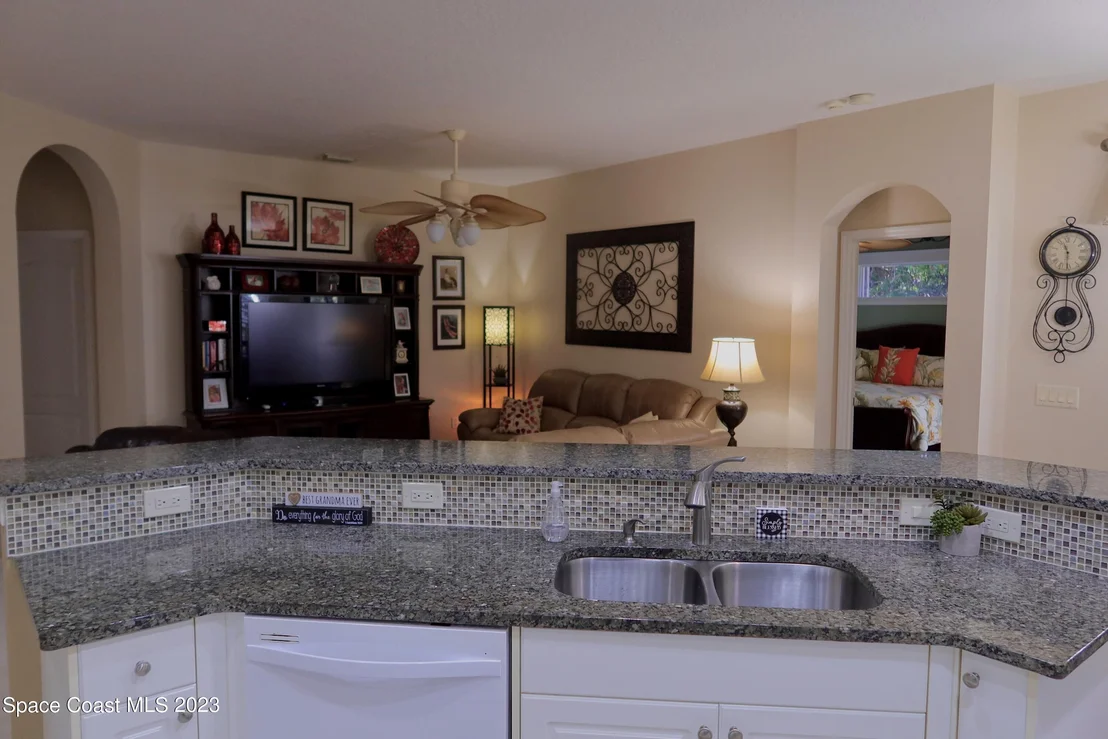 Photo of 910 Misty Creek Drive
