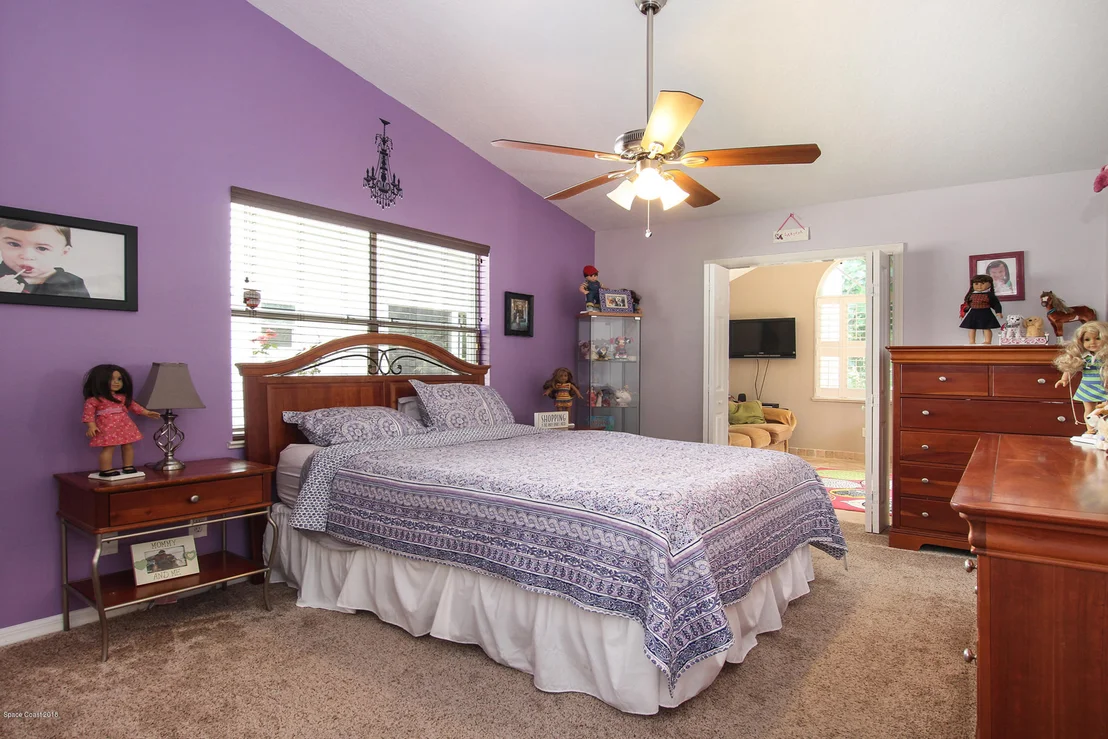 Photo of 971 Somerset Lane