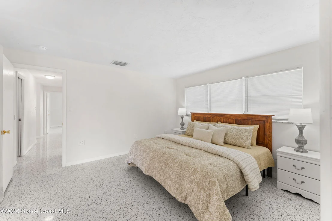 Photo of 462 Sandpiper Drive