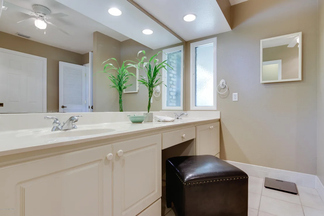 Photo of 7974 Timberlake Drive