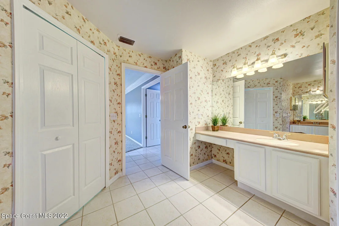 Photo of 1241 Winding Meadows Road