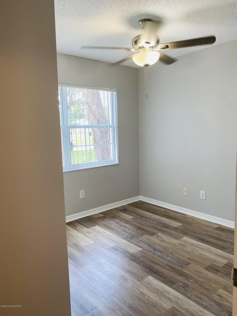 Photo of 6100 Edison Street