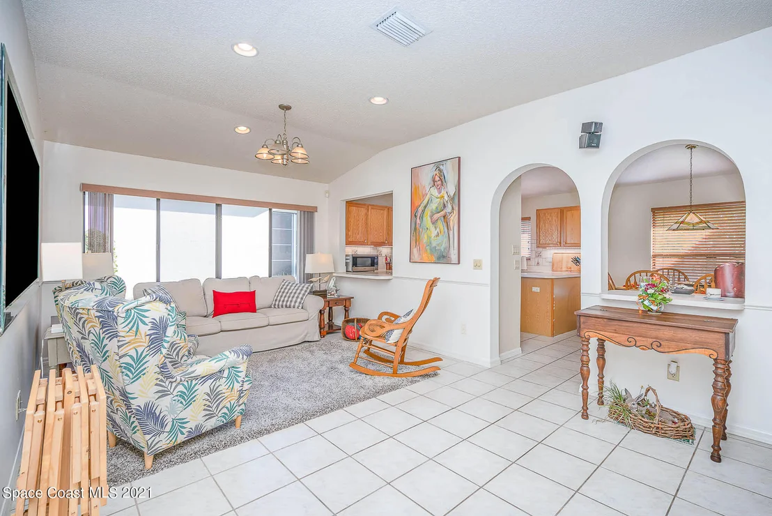 Photo of 1429 Bronco Drive