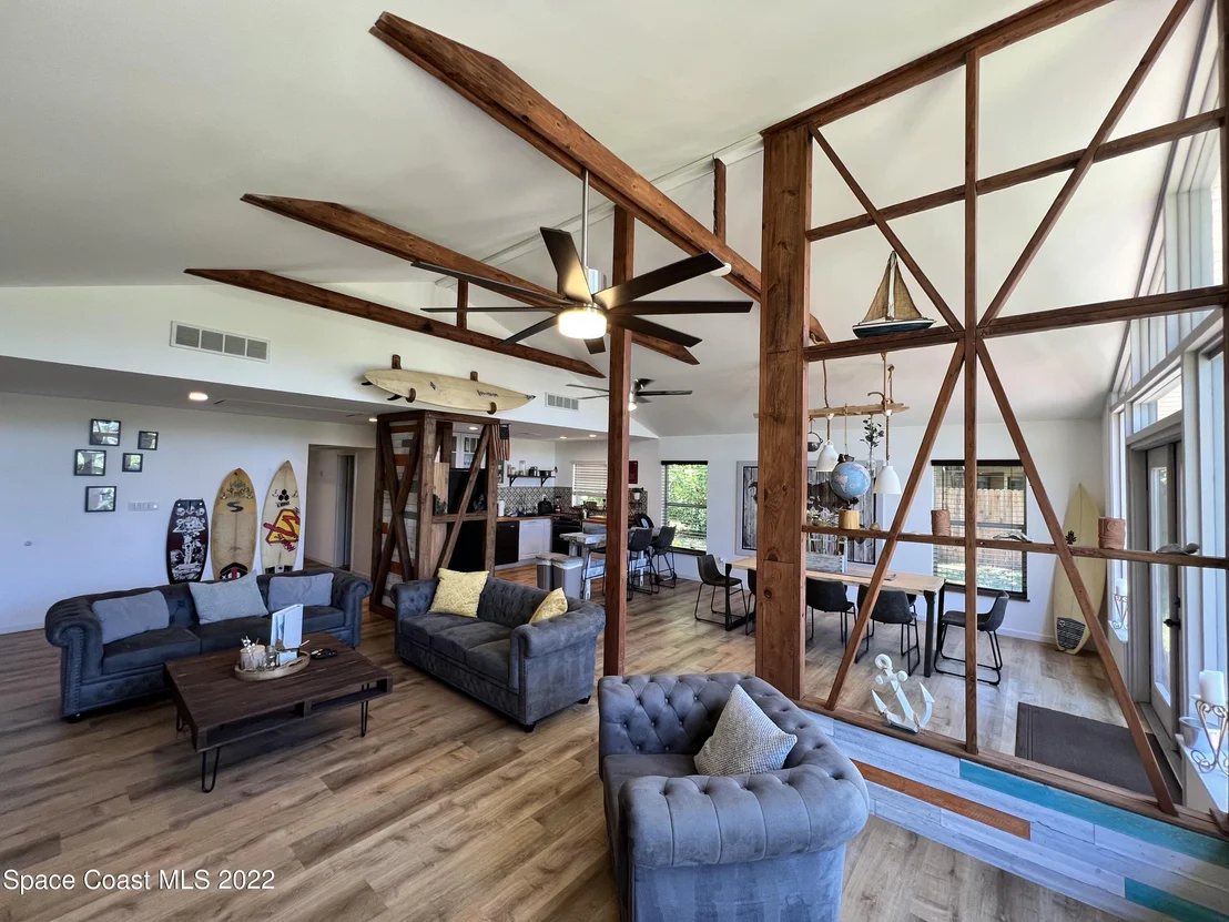 Photo of 142 Antigua Drive