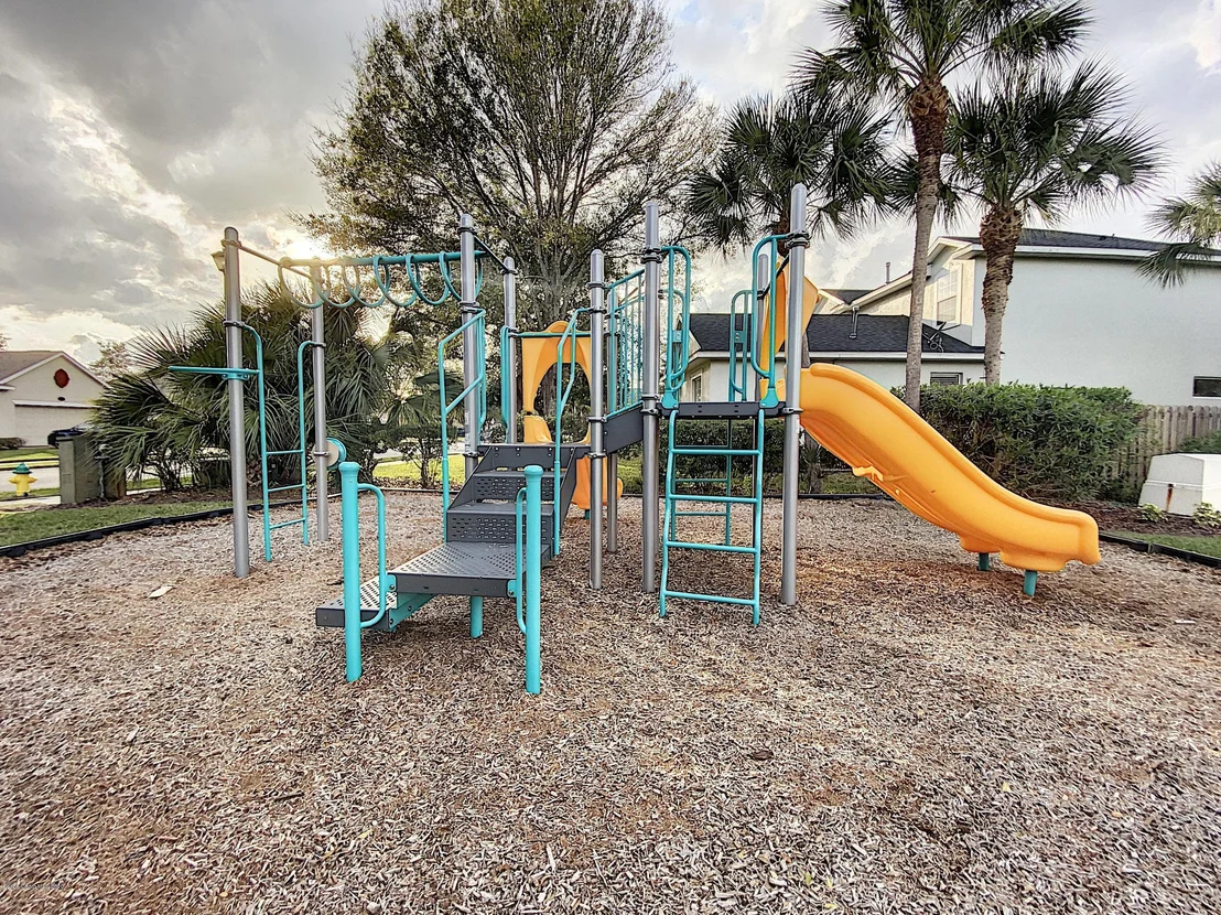 Photo of 6019 Newbury Circle