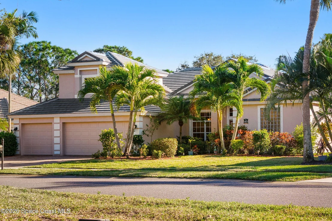 Photo of 1811 Admiralty Boulevard