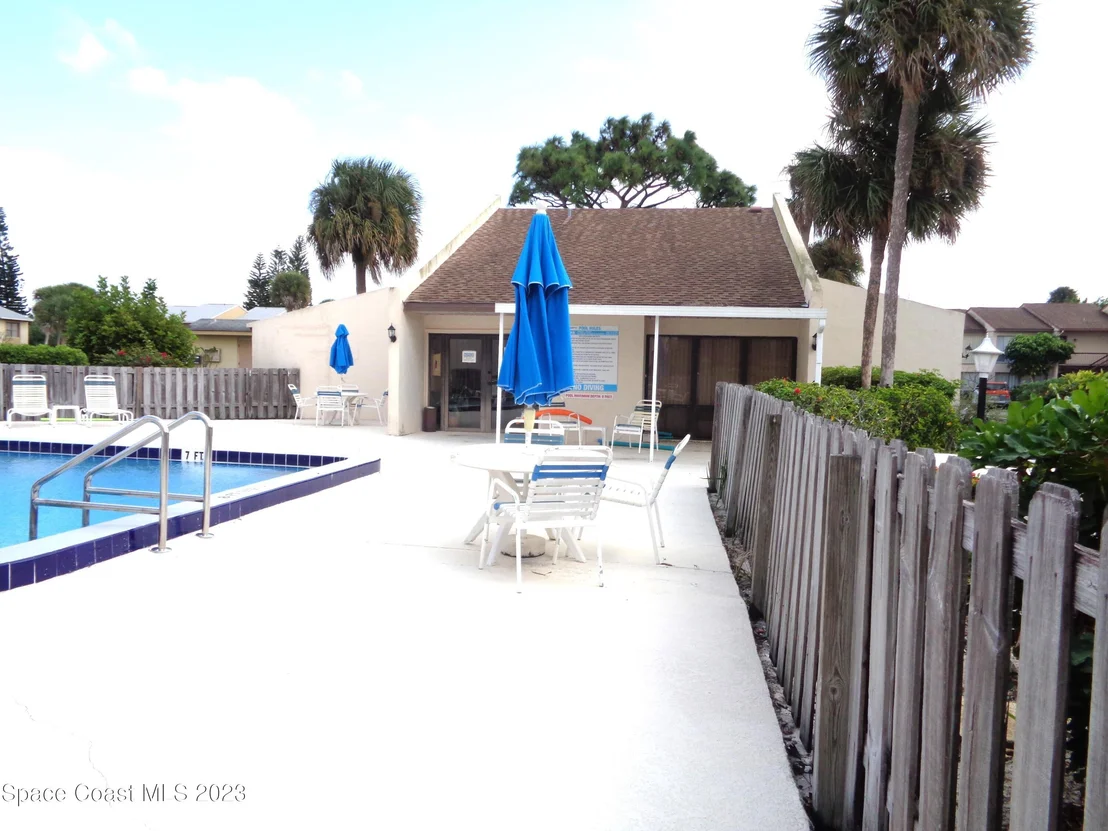 Photo of Unit 4D at 2500 Eagle Drive