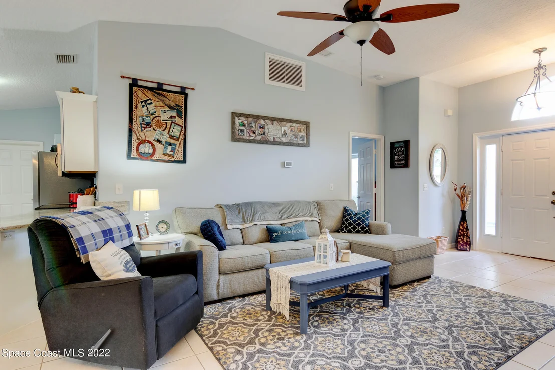 Photo of 381 Biscayne Lane