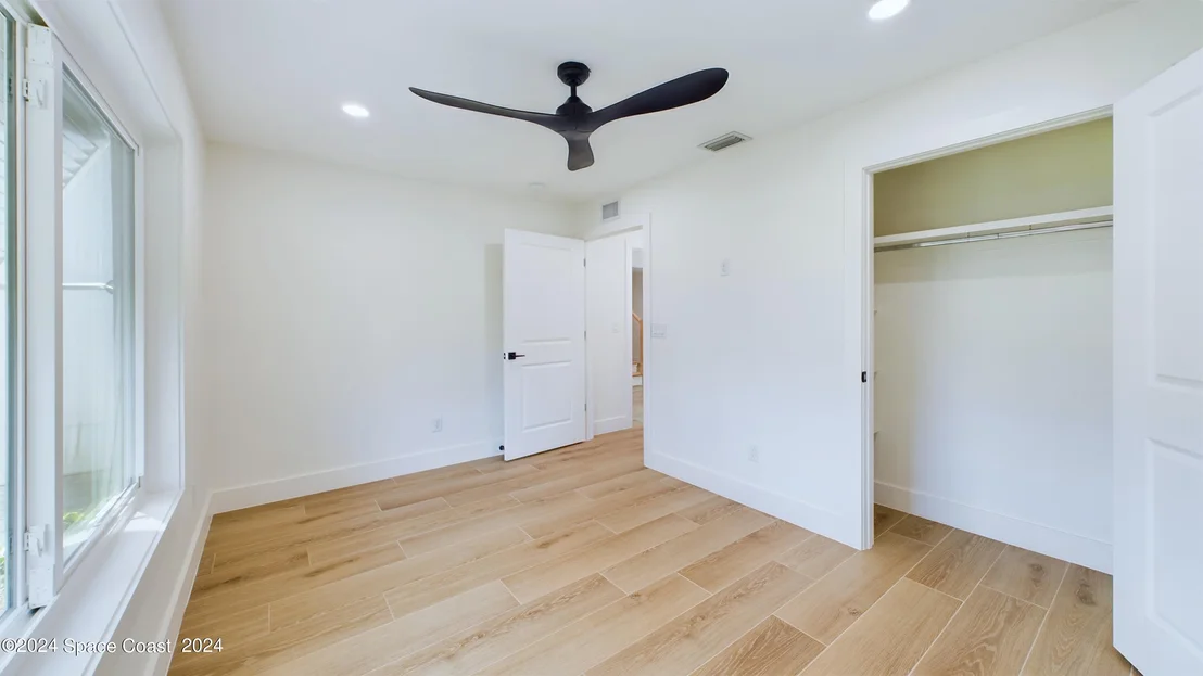 Photo of 396 Riverview Lane