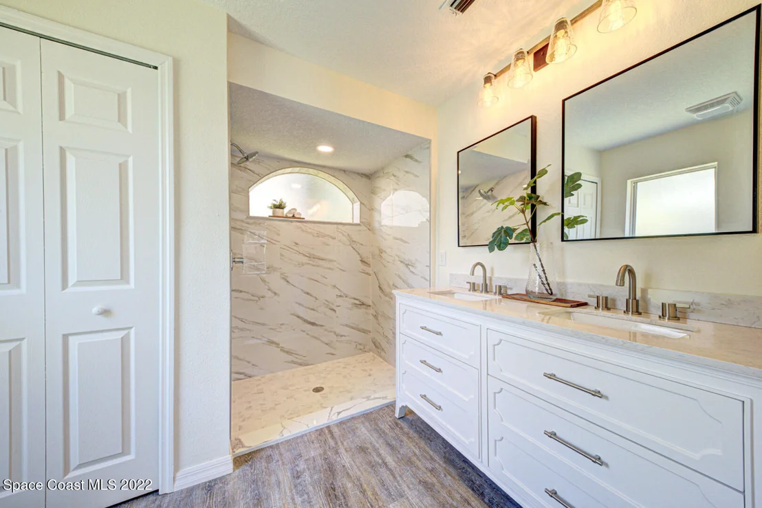Photo of 4353 Blue Lake Drive
