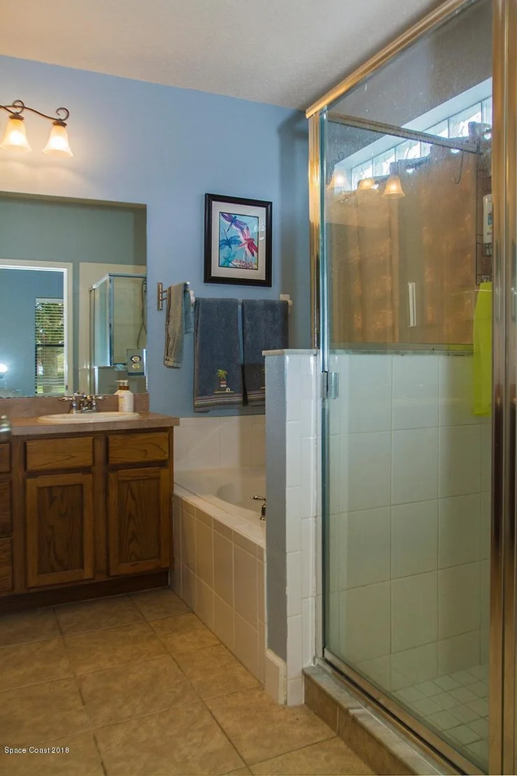 Photo of 565 Dryden Circle