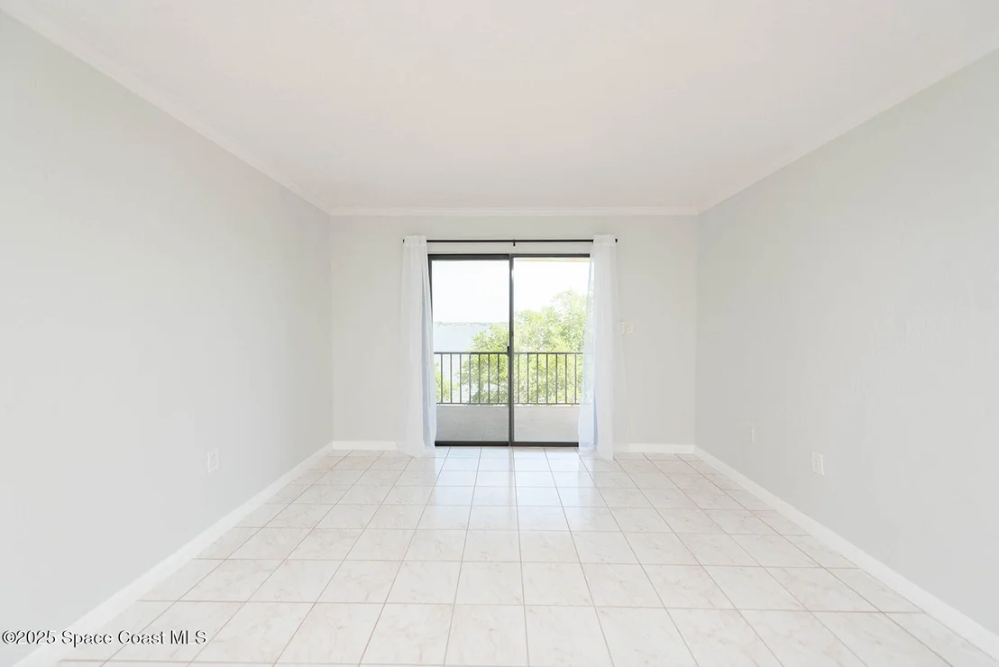 Photo of Unit 507B at 1049 Rockledge Drive