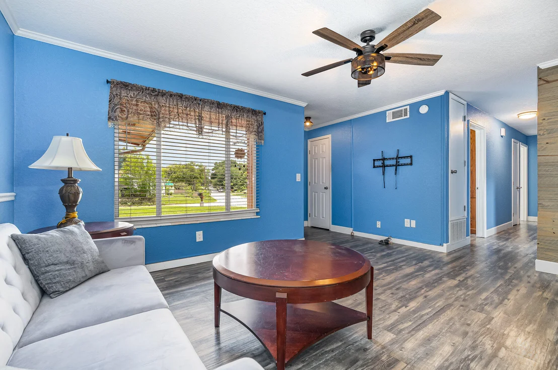 Photo of 4985 Cocoanut Drive