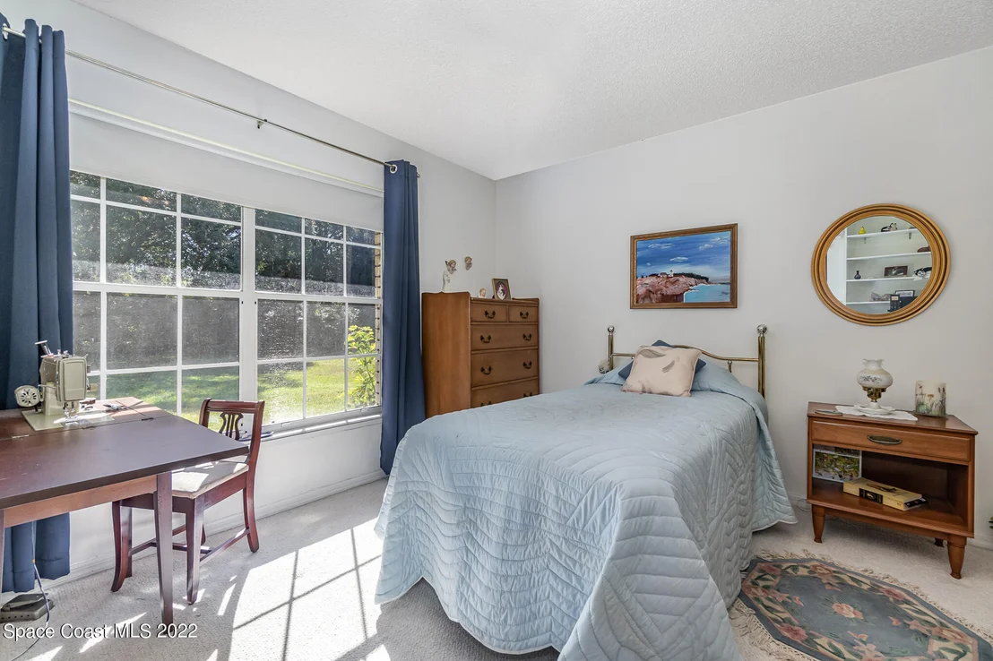 Photo of 4050 Burkholm Road