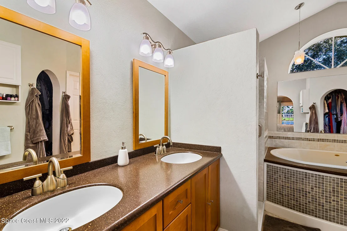 Photo of 2540 Red Maple Place