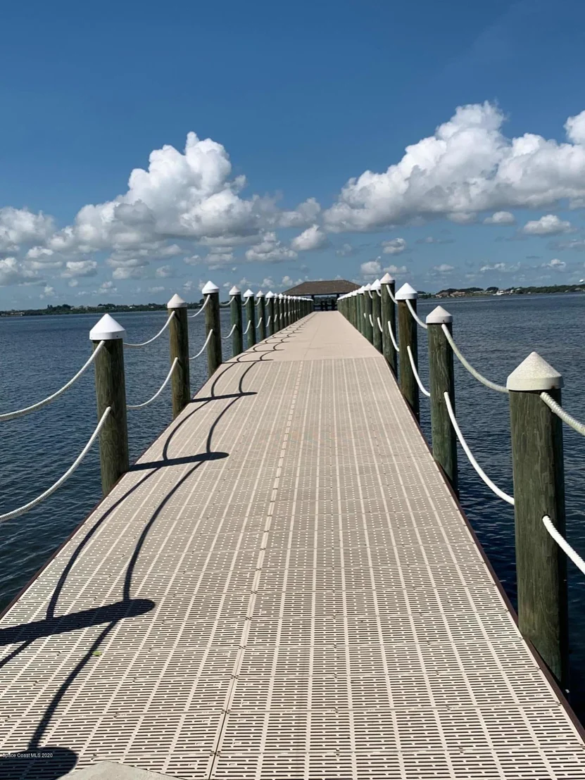 Photo of 557 Pier Lane