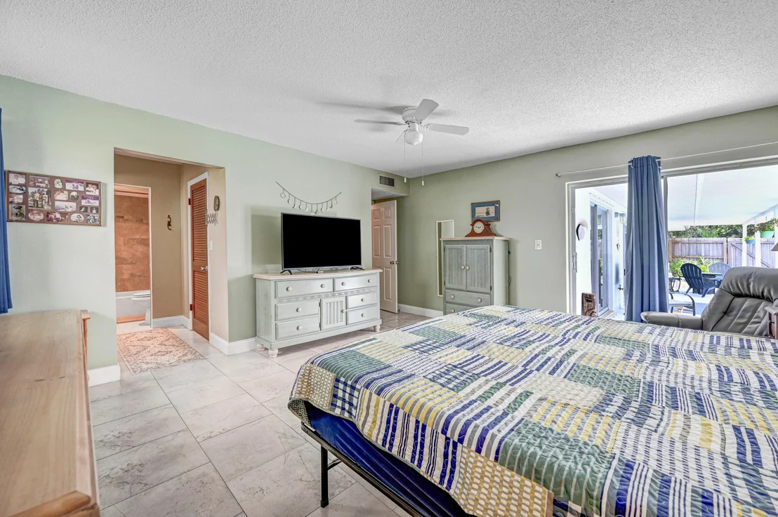 Photo of 798 Montclair Road NE