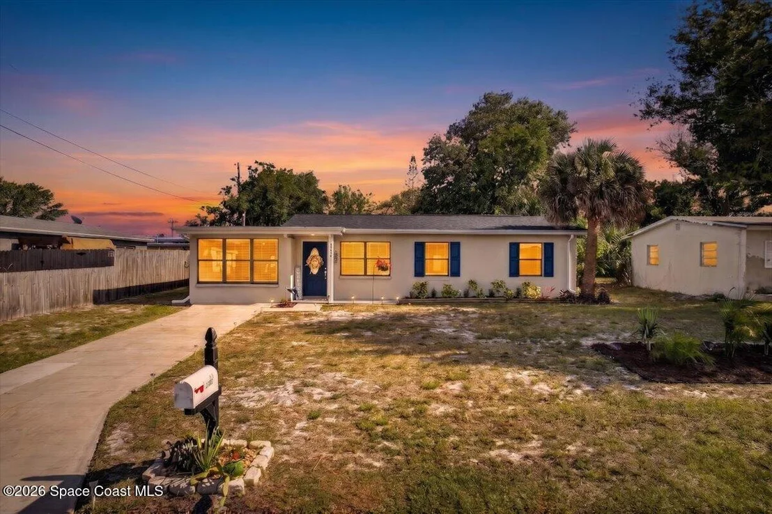 Photo of 2139 Smathers Circle N