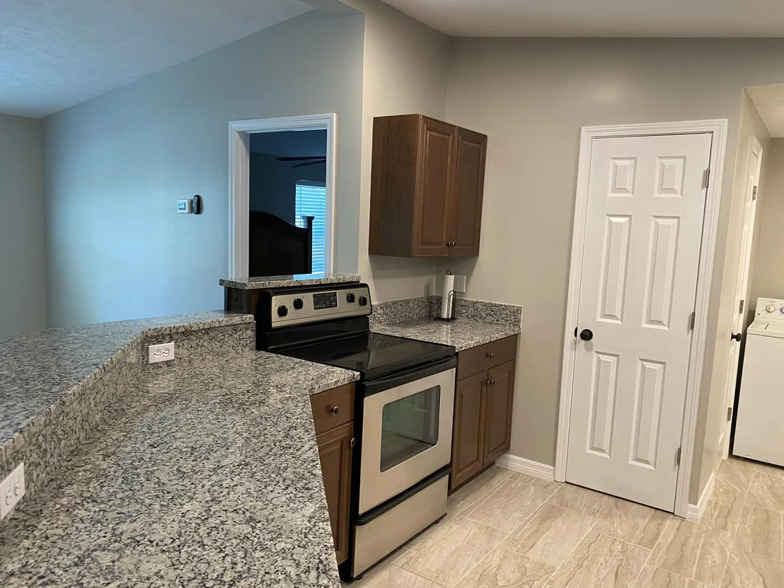 Photo of 2350 Parrish Road
