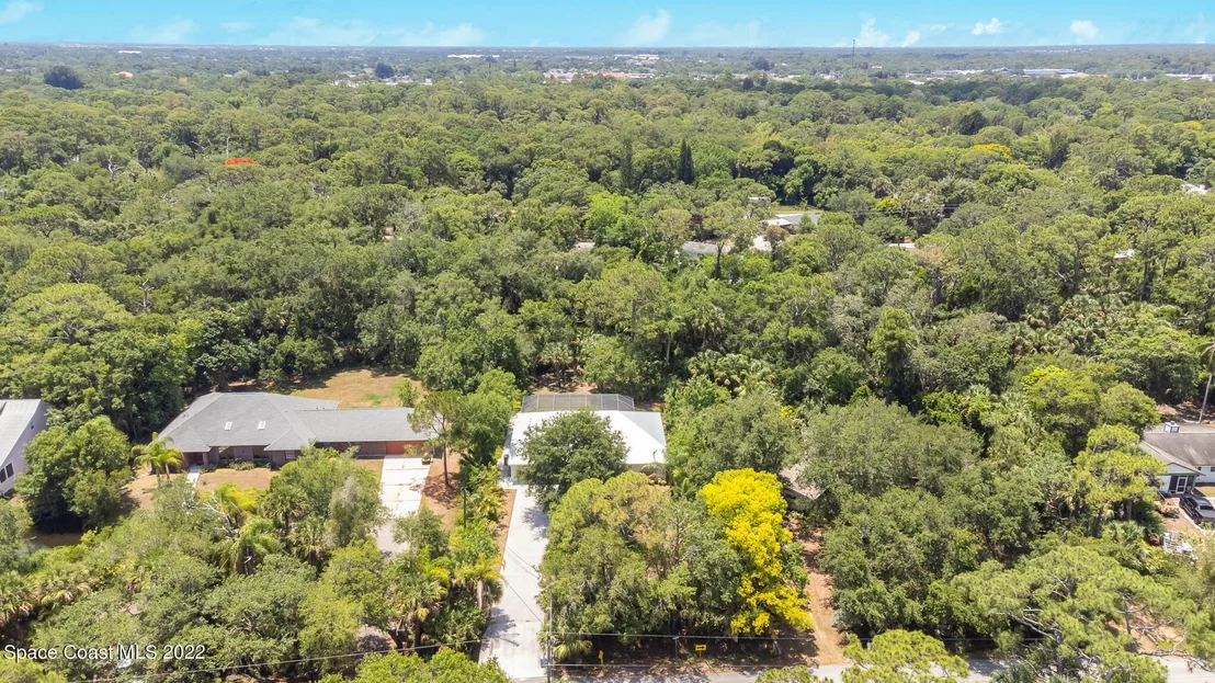 Photo of 6573 Sheridan Road