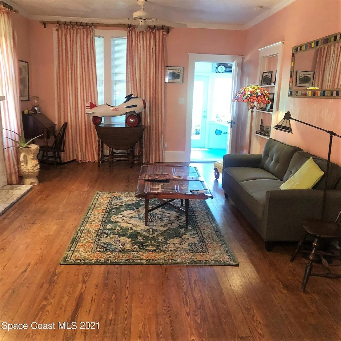 Photo of 1145 28th Street