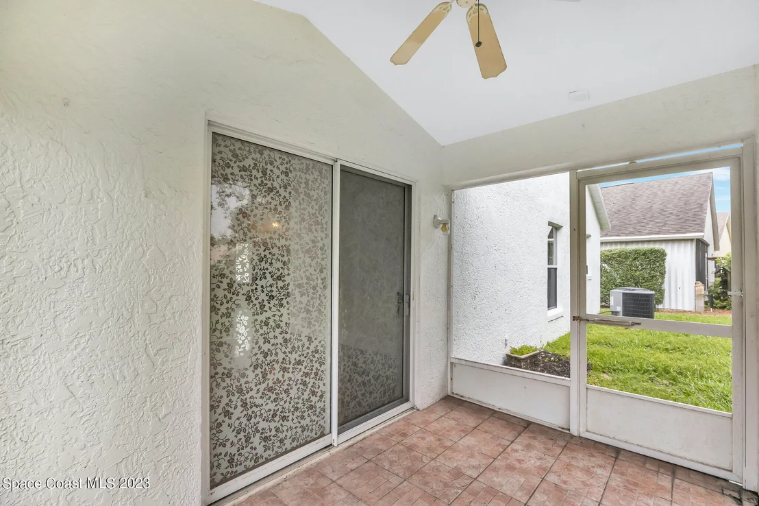 Photo of 958 Pine Creek Circle NE