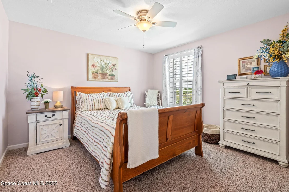 Photo of 982 Peta Way