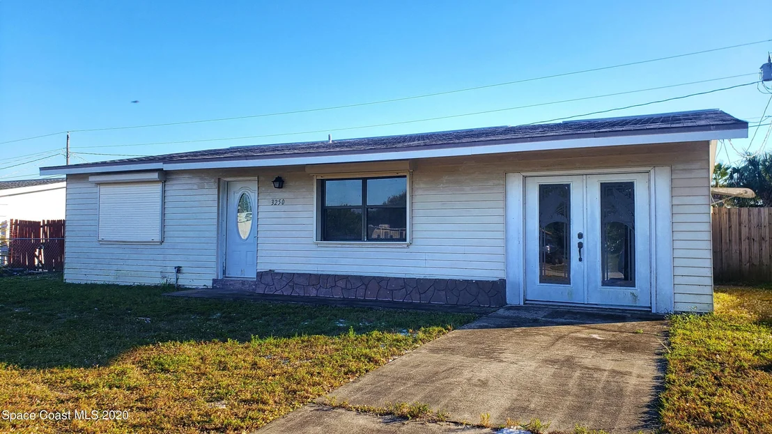 Photo of 3250 Ideal Avenue NE