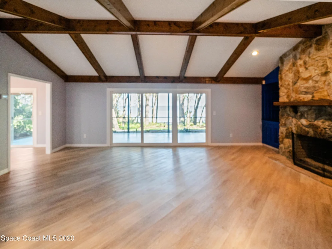 Photo of 5420 Edgewater Court