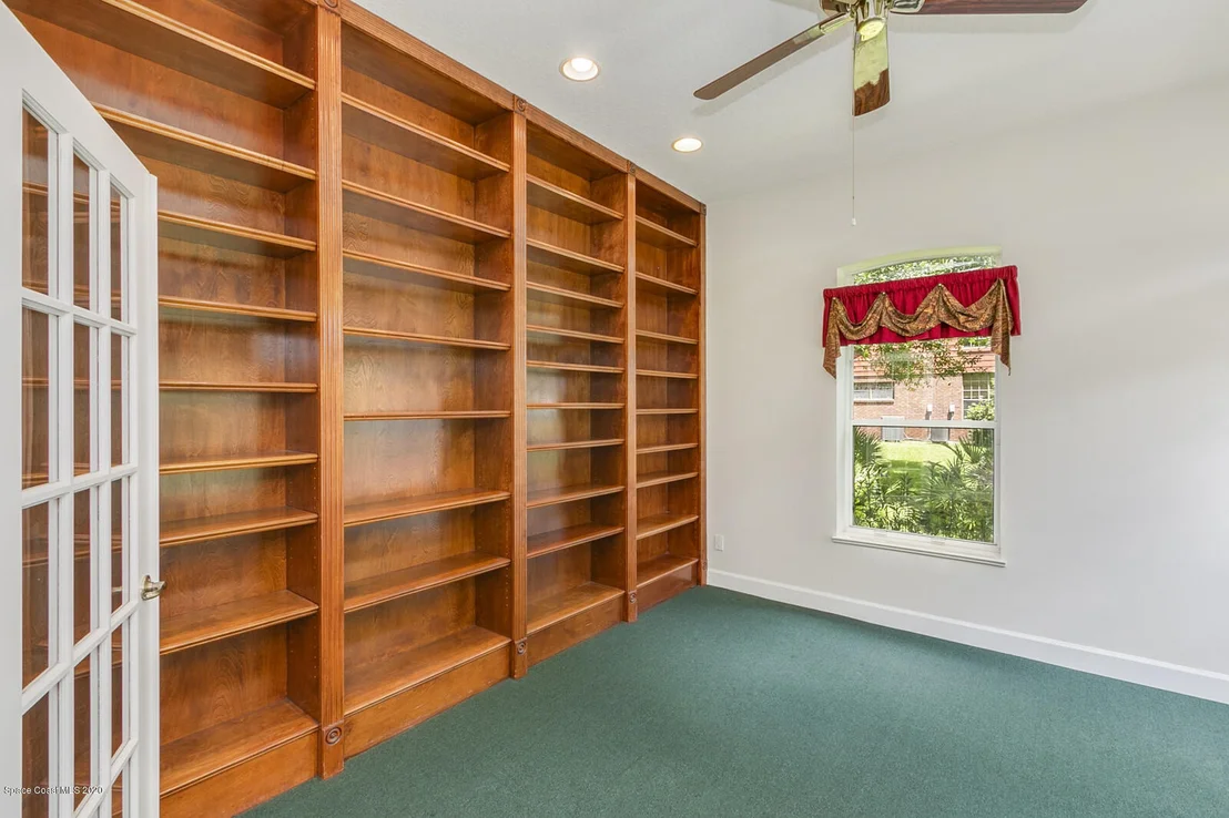 Photo of 2240 Pine Meadow Avenue