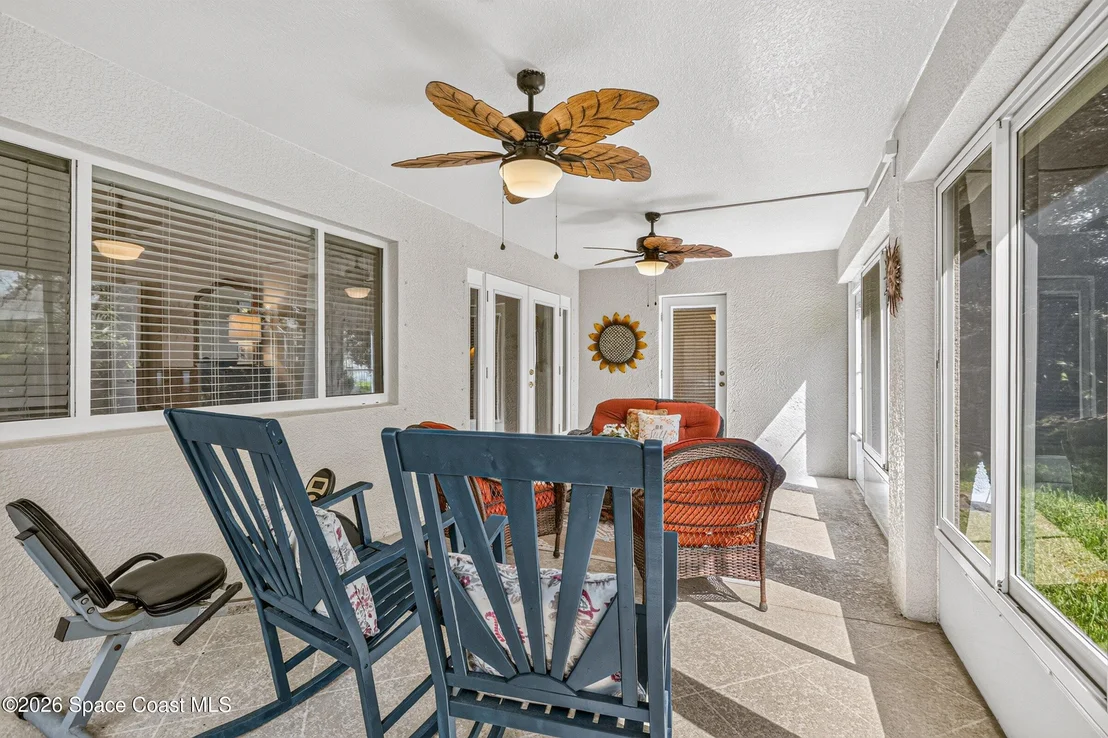 Photo of 7127 Broderick Drive