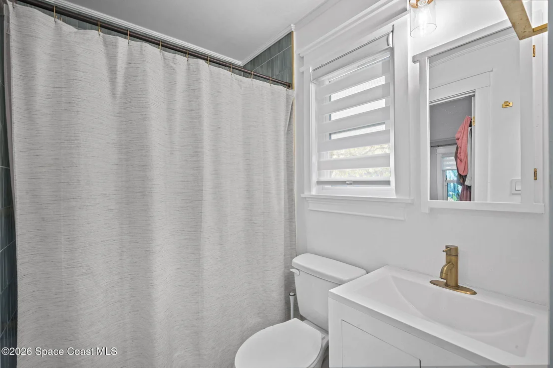 Photo of 7245 Madison Street