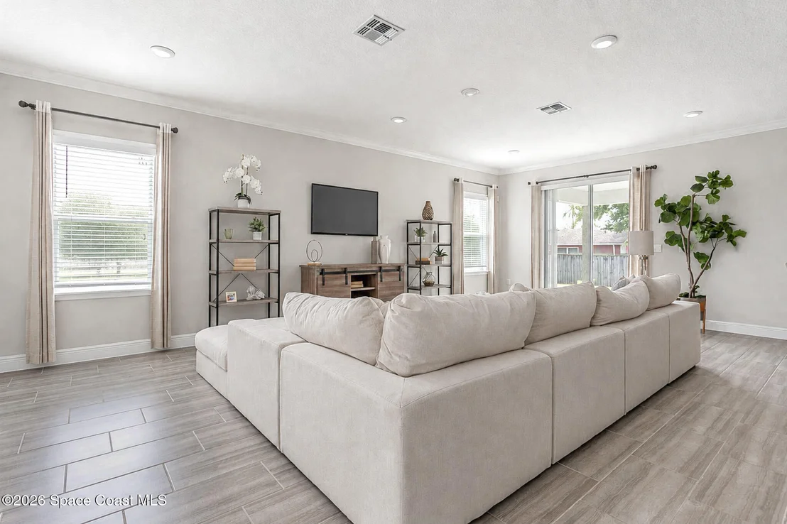 Photo of 5965 Grissom Parkway
