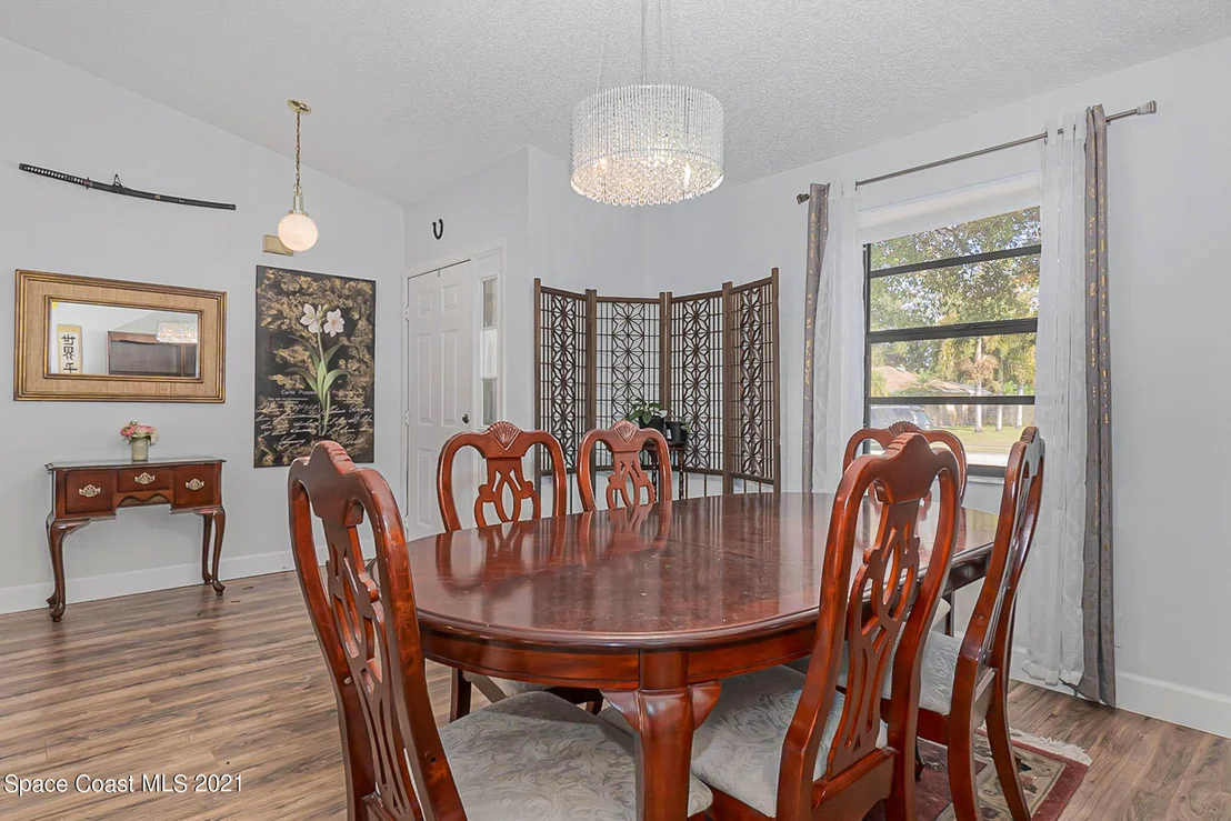 Photo of 805 Gardener Road