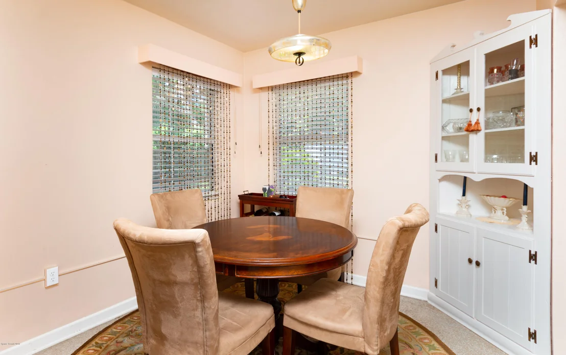 Photo of 1825 Rockledge Drive