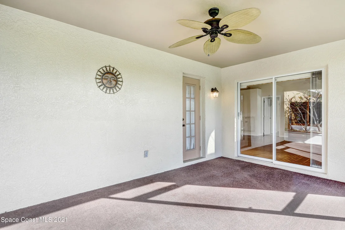 Photo of 1003 Pelican Lane