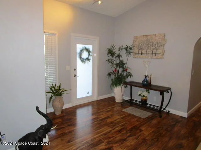 Photo of 1575 Pace Drive NW