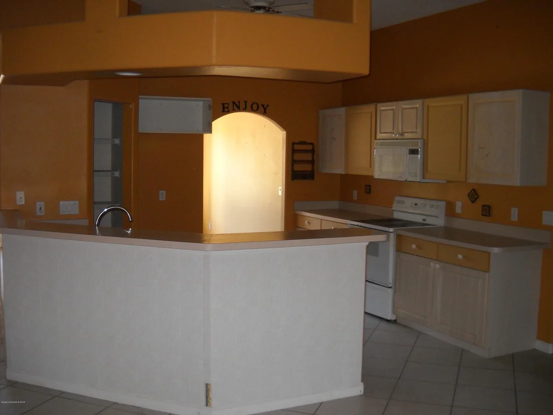Photo of 5550 Simpson Place