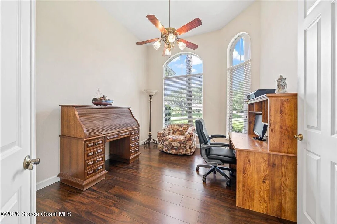 Photo of 4693 Canard Road