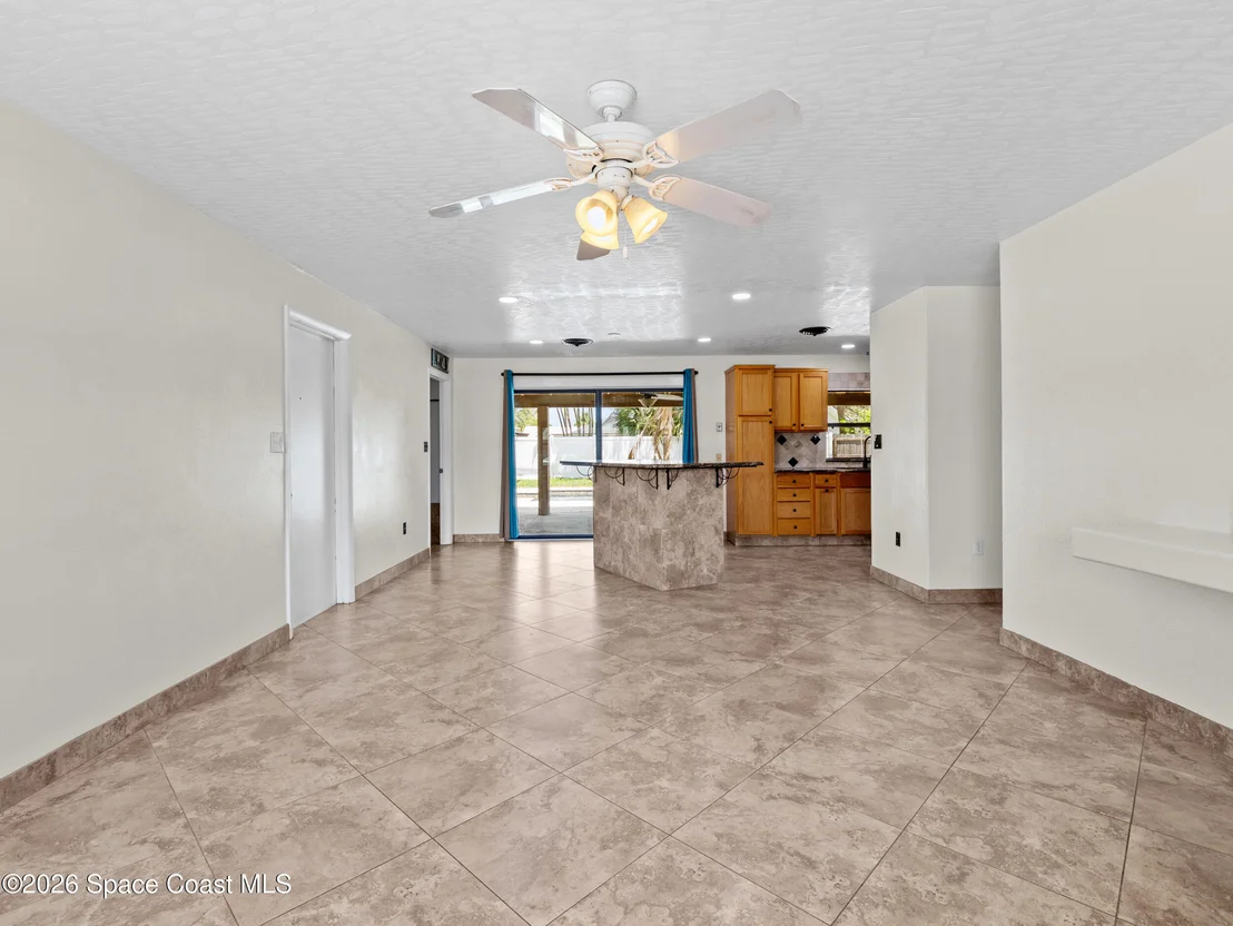 Photo of 406 Amherst Avenue