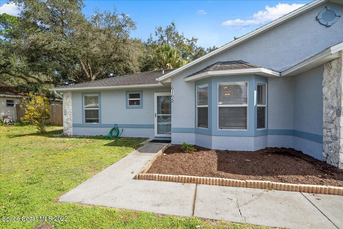 Photo of 6165 Corning Road