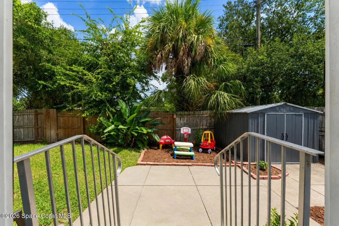 Photo of 934 Georgia Avenue