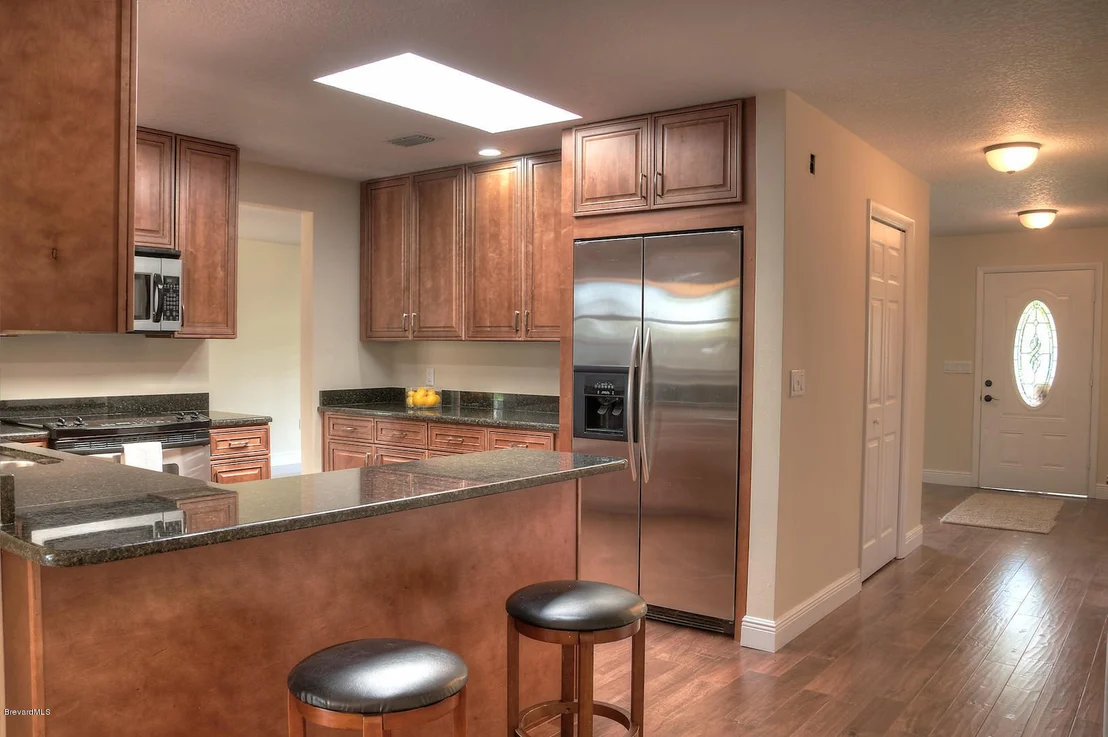 Photo of 400 Oak Ridge Drive