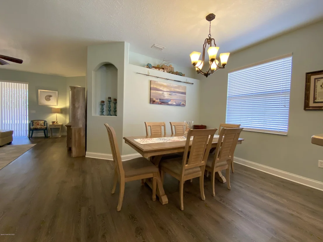 Photo of 2291 Bridgeport Circle