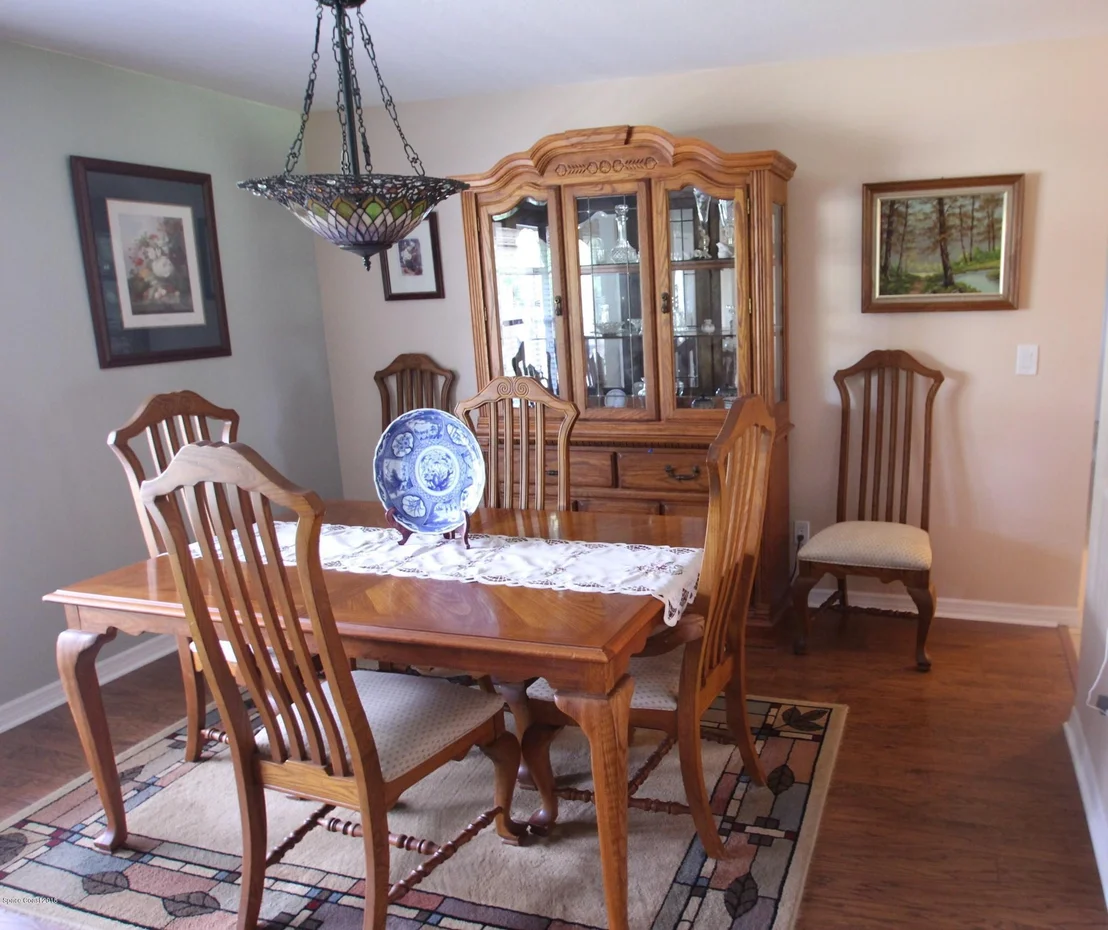 Photo of 2720 Weber Road