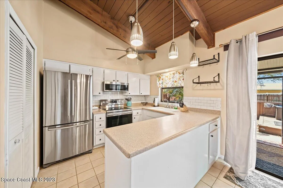 Photo of 250 Applewood Circle