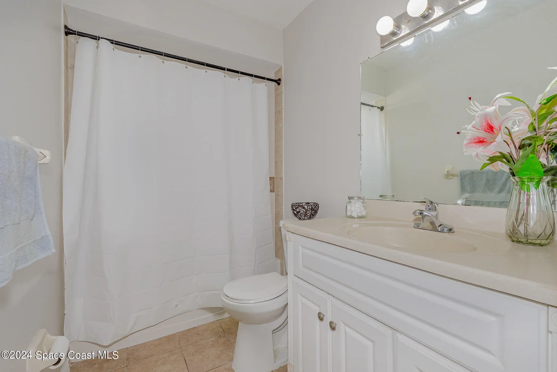 Photo of 7180 Pluto Avenue