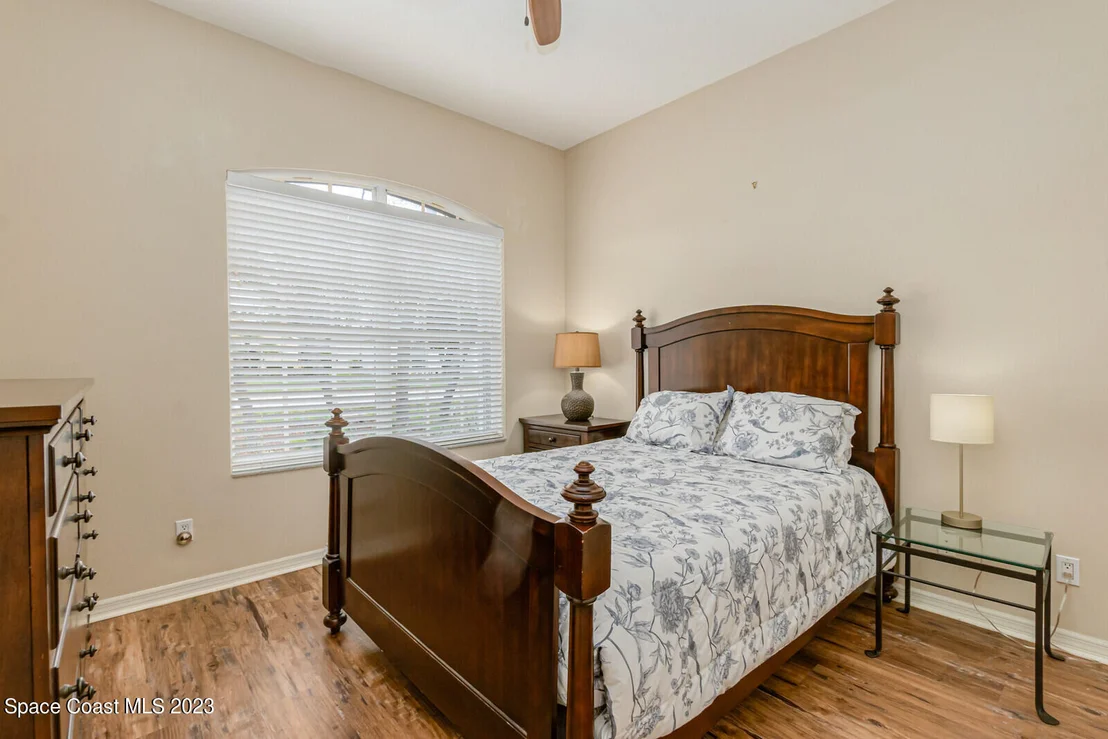 Photo of 859 Villa Drive